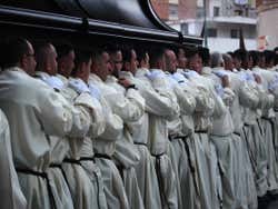 Costaleros en Semana Santa