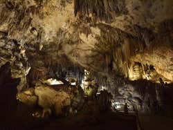 Estalacticas en la Cueva de Nerja