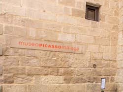 Entrada al museo