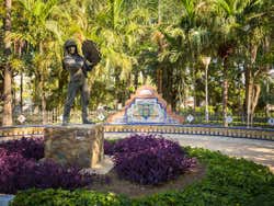 Escultura al fiestero