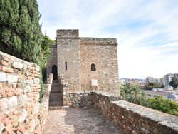 Muralla de la Alcazaba