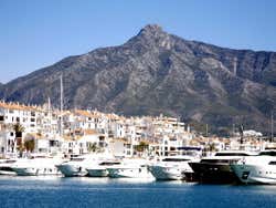 Puerto de la ciudad